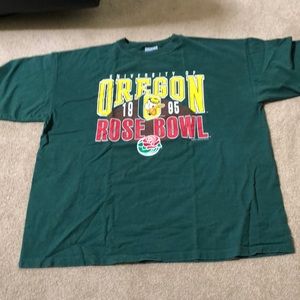 Vintage 1995 Oregon Ducks Rose Bowl Disney Shirt